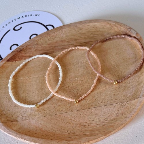 Armbandje Miyuki glaskraaltjes | Tante Maris